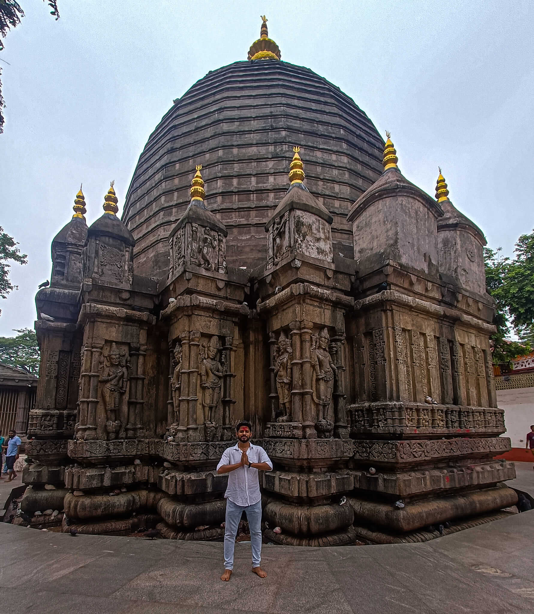 kamakhya_temple_main_dom
